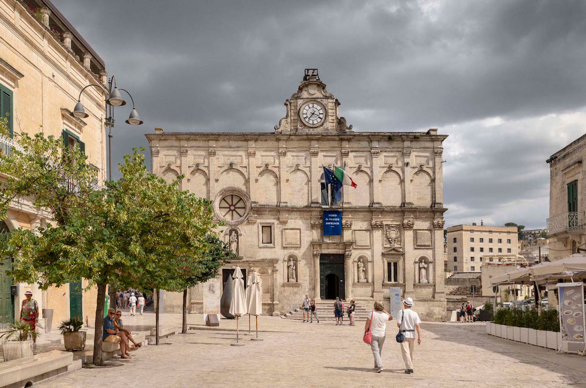 Matera, Palazzo Lanfranchi