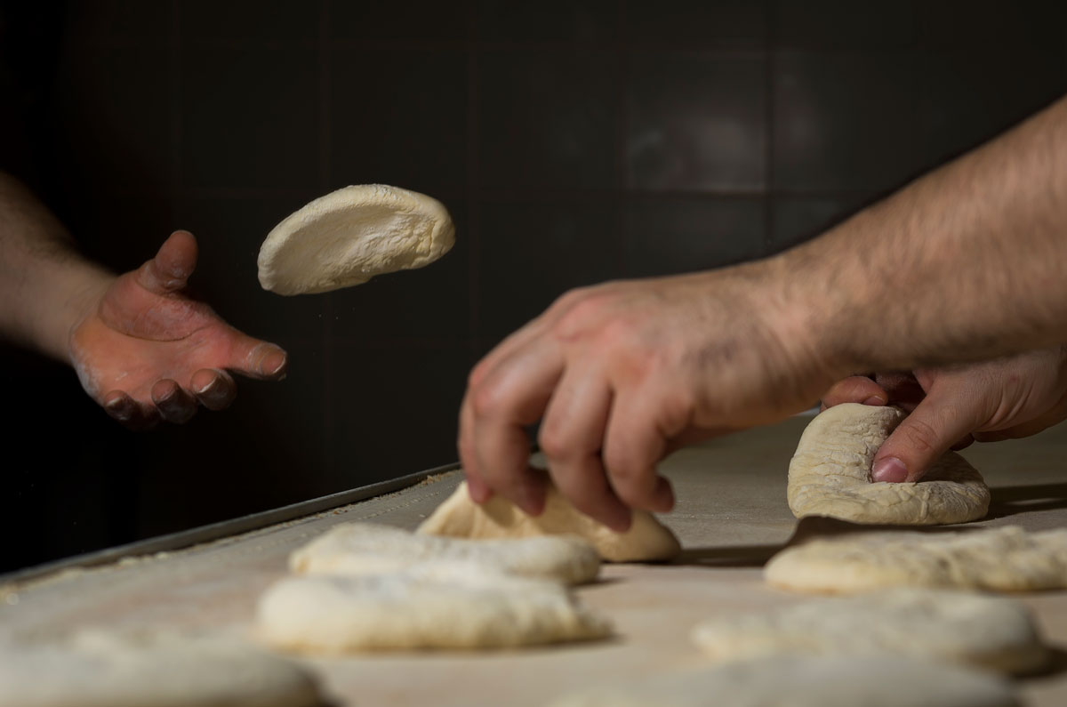 Lucio Barbuio, Shots of bread